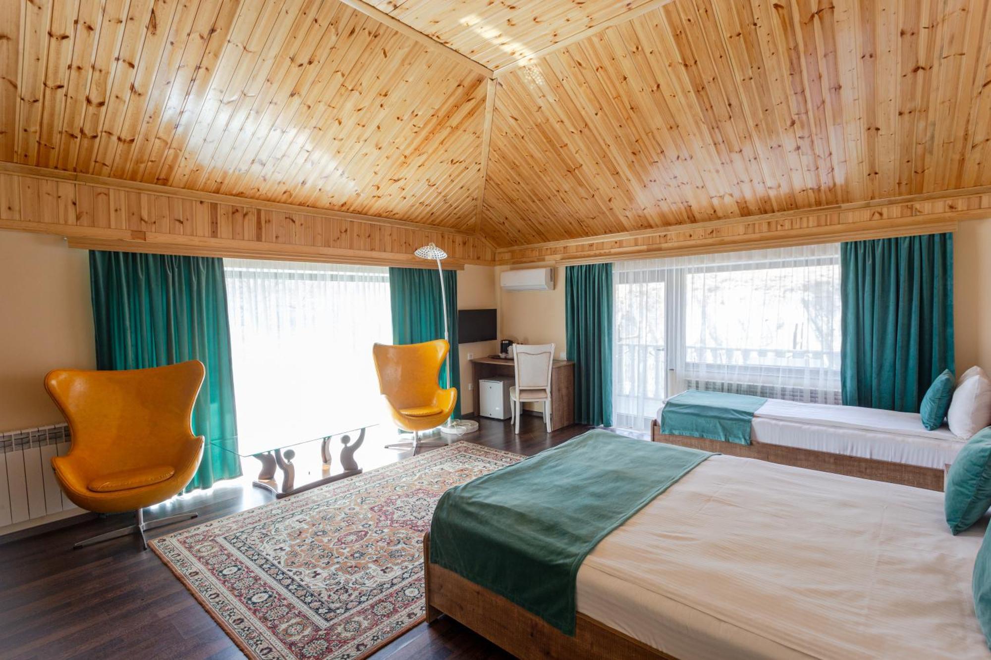 Maajid Quba Hotel&Restaurant Sanatorium エクステリア 写真