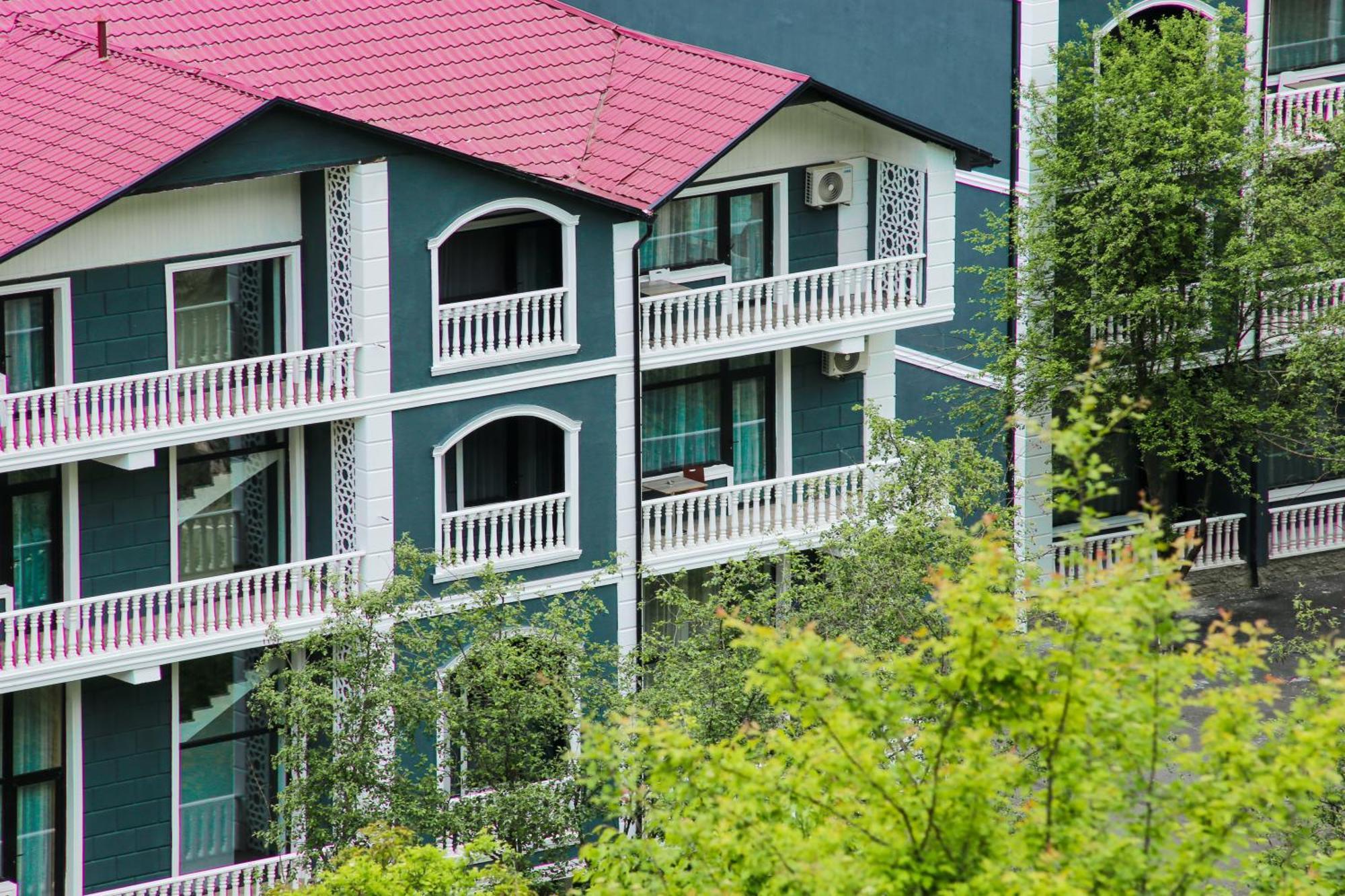 Maajid Quba Hotel&Restaurant Sanatorium エクステリア 写真